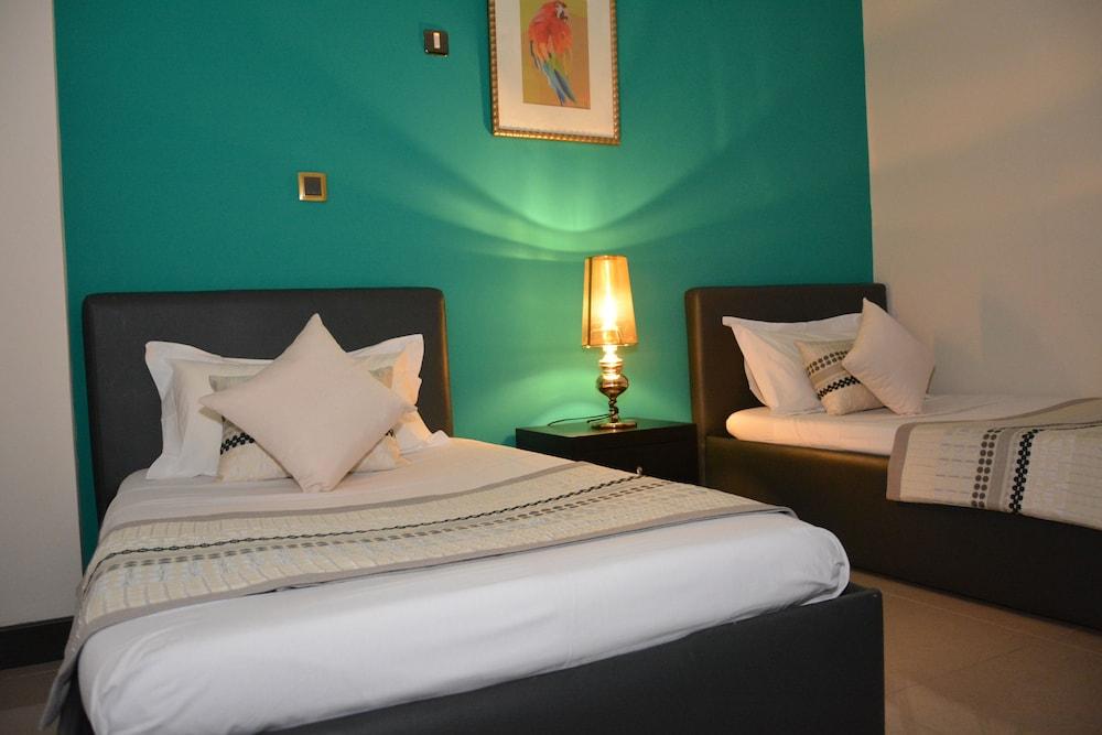 Bur Nas Beach Luxury Suite Pereybere Beach Zewnętrze zdjęcie